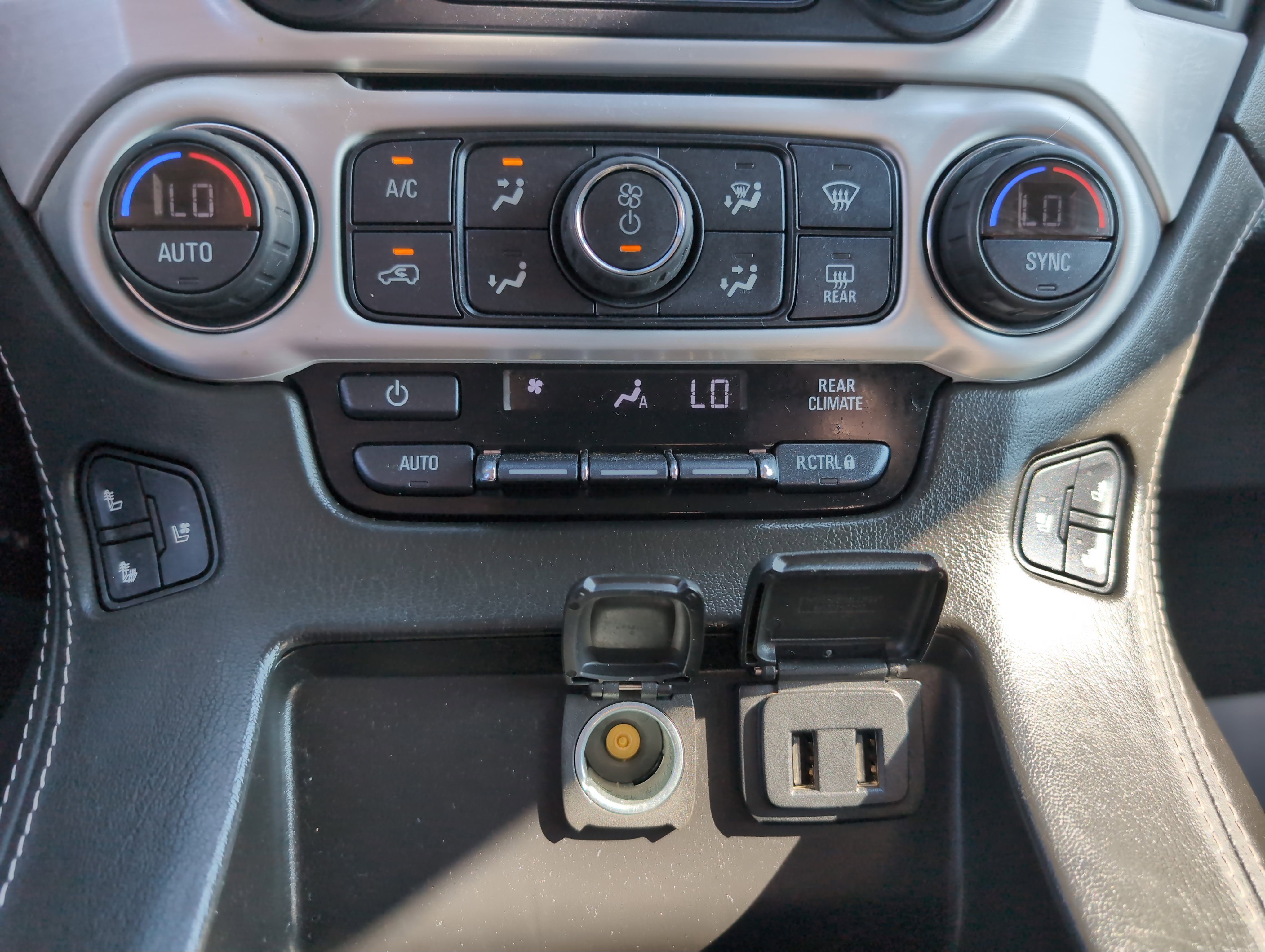2020 Gmc Yukon XL SLT photo 10
