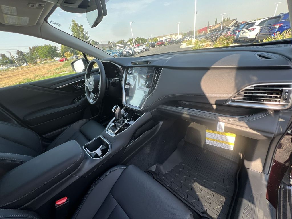 2025 Subaru Outback Limited XT photo 27