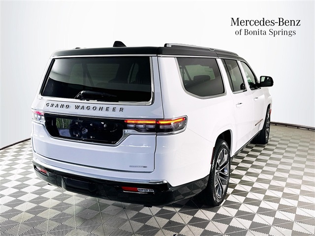 2024 Jeep Wagoneer L Series III photo 7