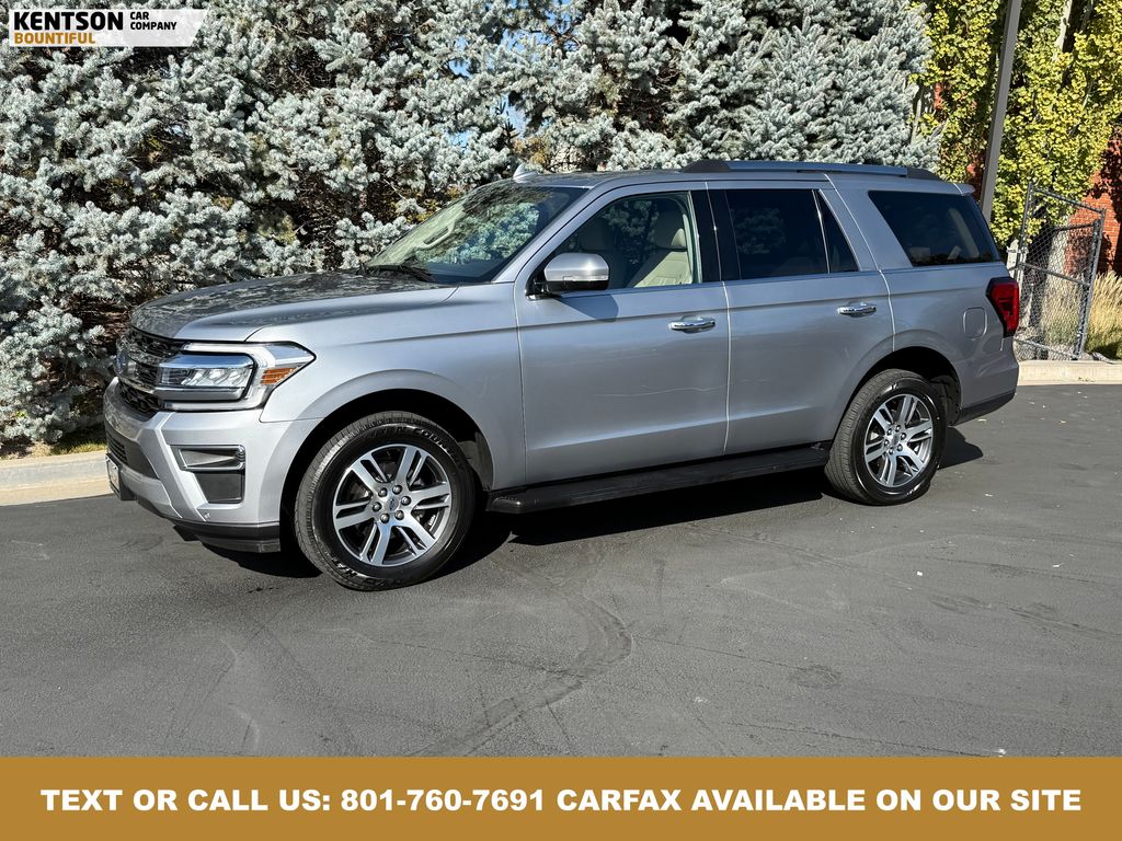 2024 Ford Expedition Limited's photo