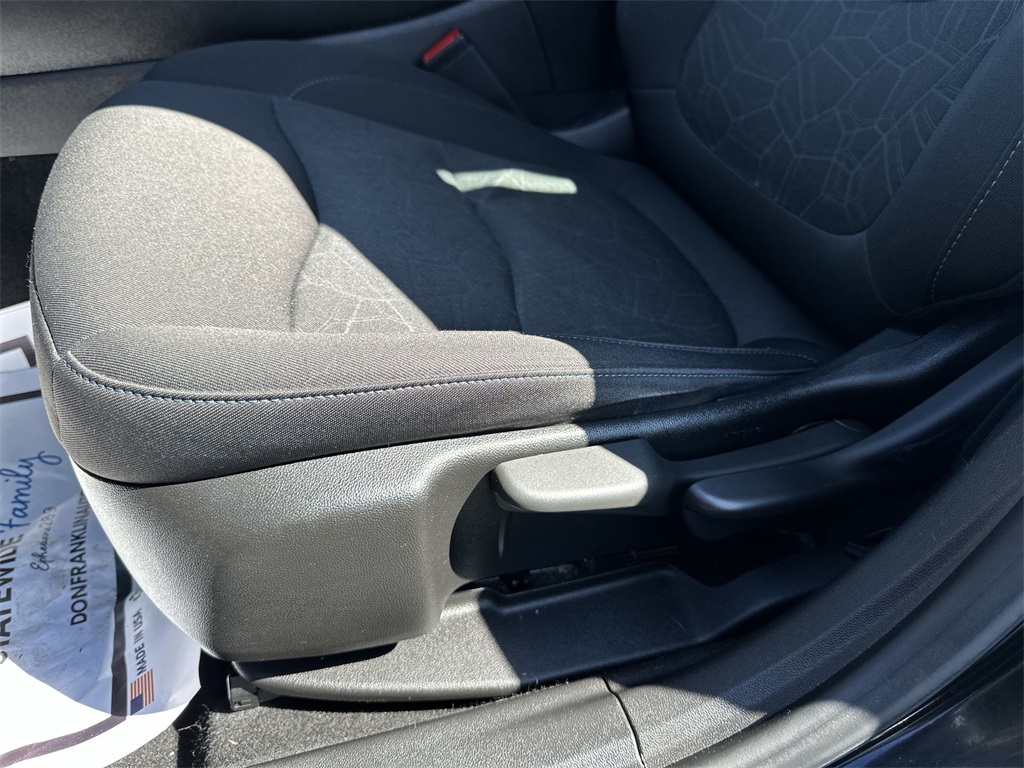 2018 Chevrolet Volt LT photo 12
