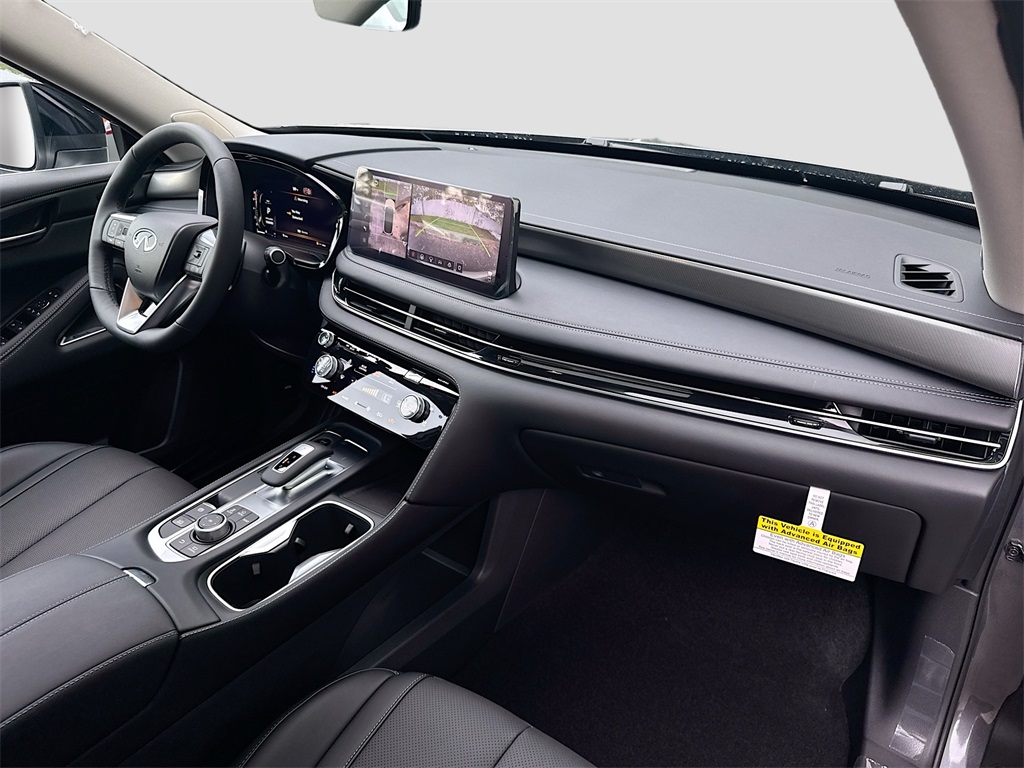 2026 Infiniti QX60 Luxe photo 32