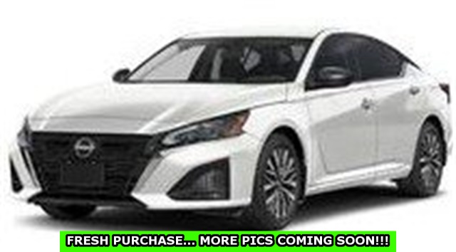 2025 Nissan Altima SV's photo