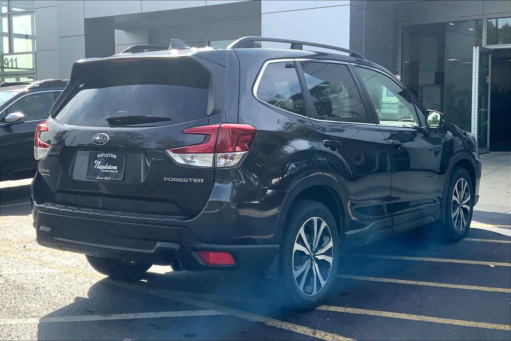 2019 Subaru Forester Limited photo 11