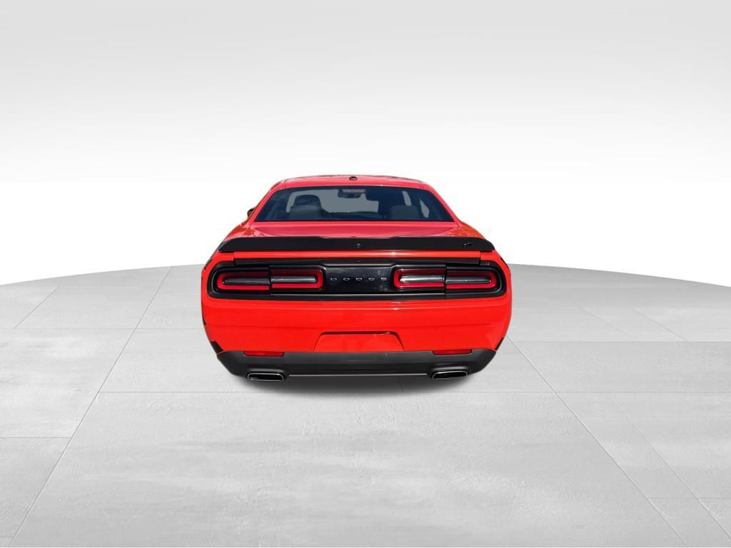 2023 Dodge Challenger SXT photo 4