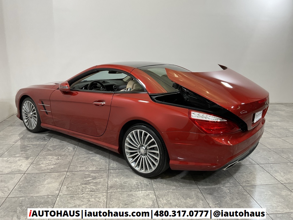 2016 Mercedes Benz SL 400 photo 40