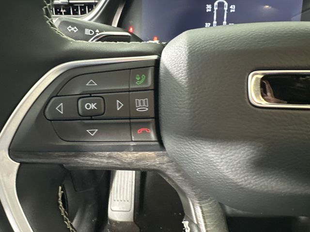 2025 Jeep Grand Cherokee Limited photo 12