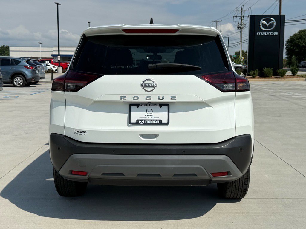2023 Nissan Rogue S photo 3