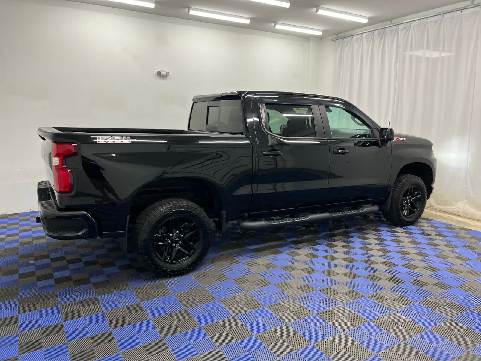 2021 Chevrolet Silverado 1500 LT Trail Boss photo 10