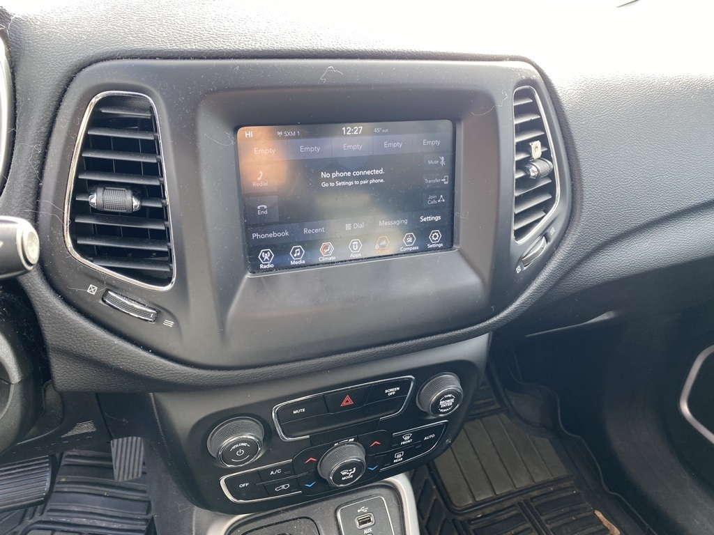 2018 Jeep Compass Latitude photo 4