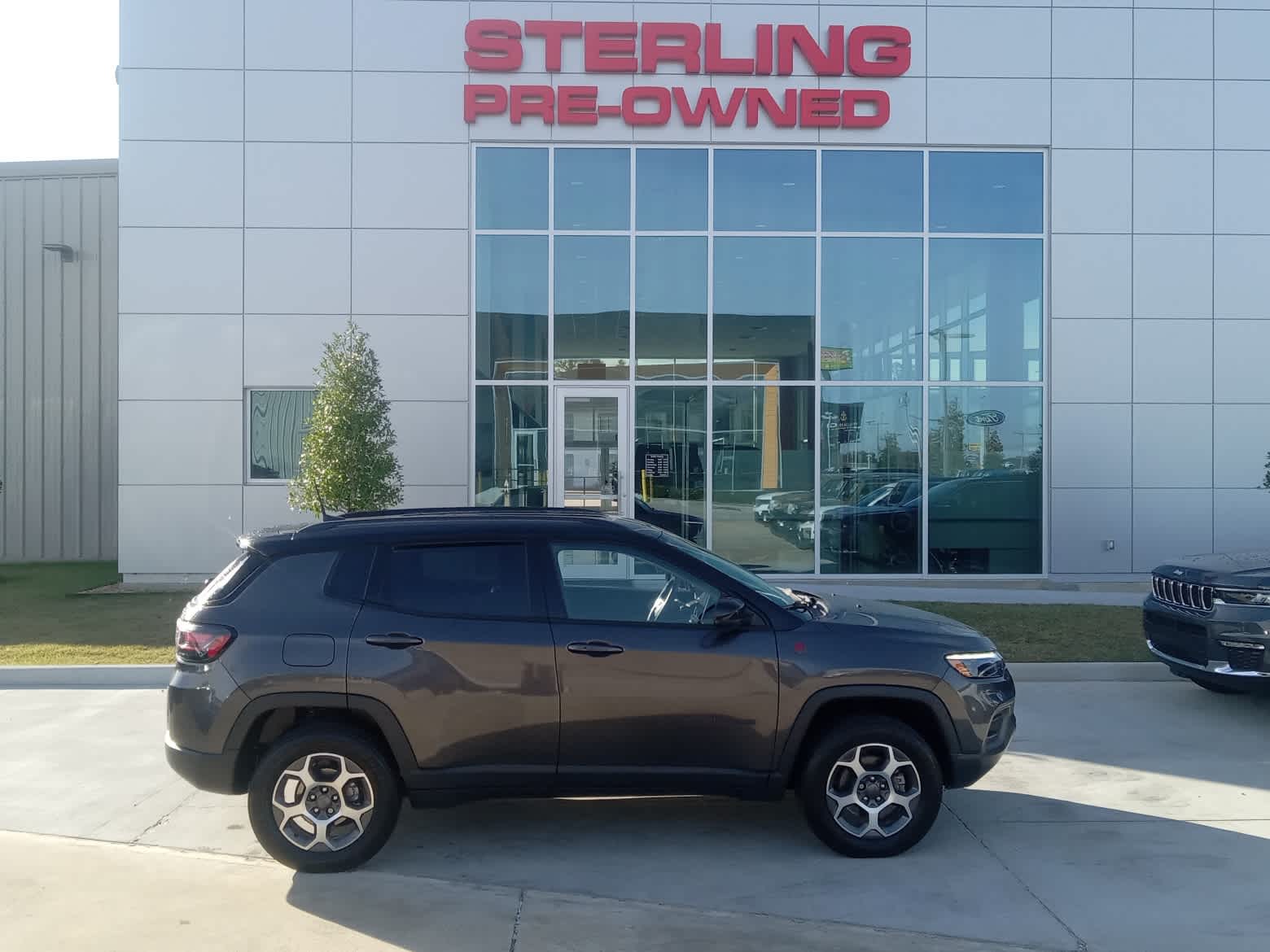 2022 Jeep Compass Trailhawk's photo