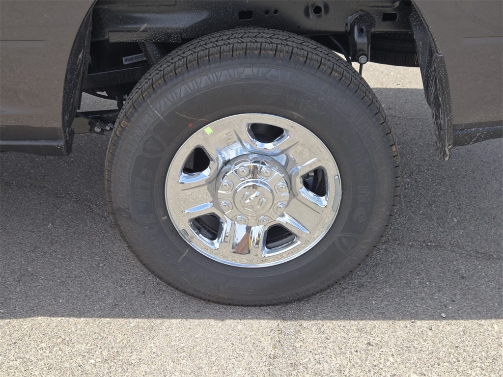 2025 Ram 2500 Tradesman photo 5