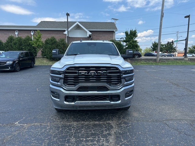 2025 Ram 2500 Tradesman photo 3