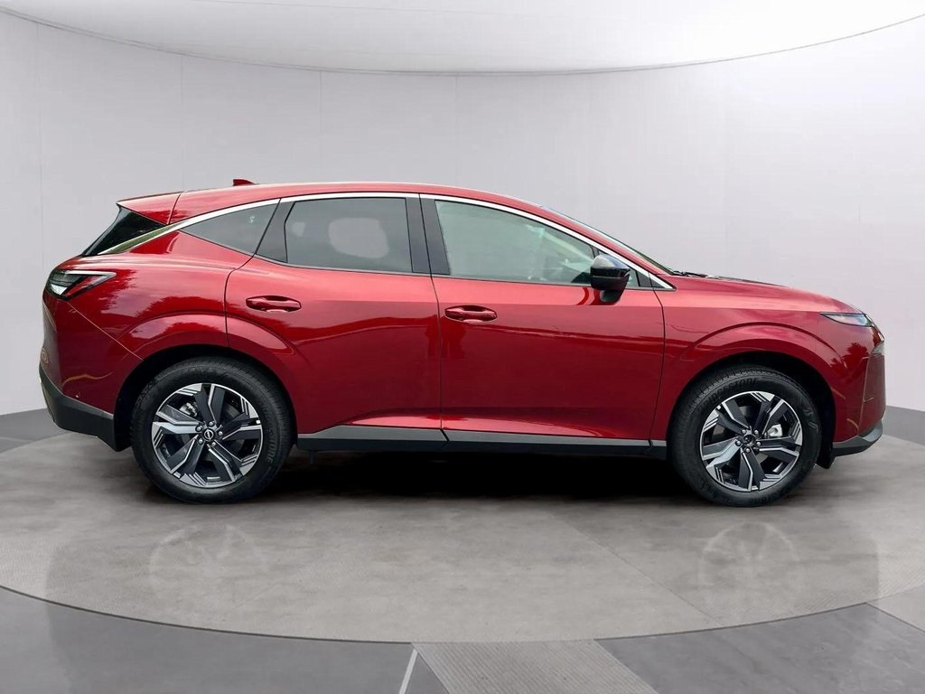 2025 Nissan Murano SL photo 2