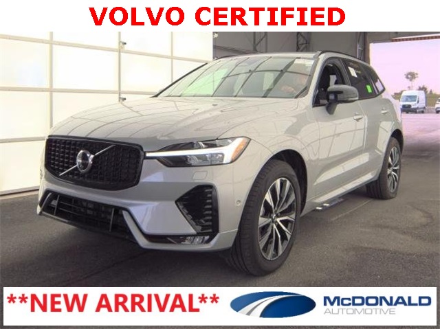 2025 Volvo XC60 Plus's photo