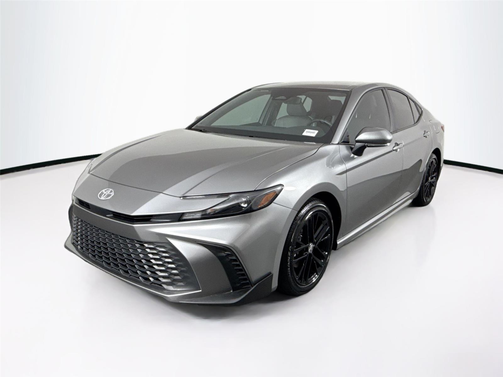 2025 Toyota Camry SE photo 2
