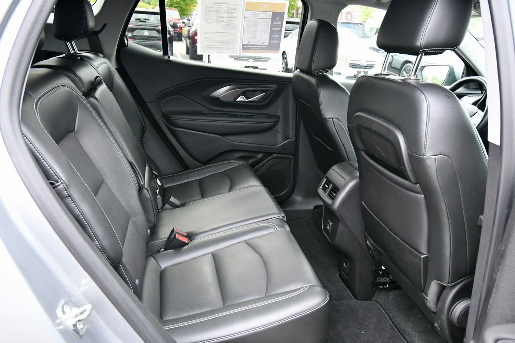 2024 Gmc Terrain SLT photo 11