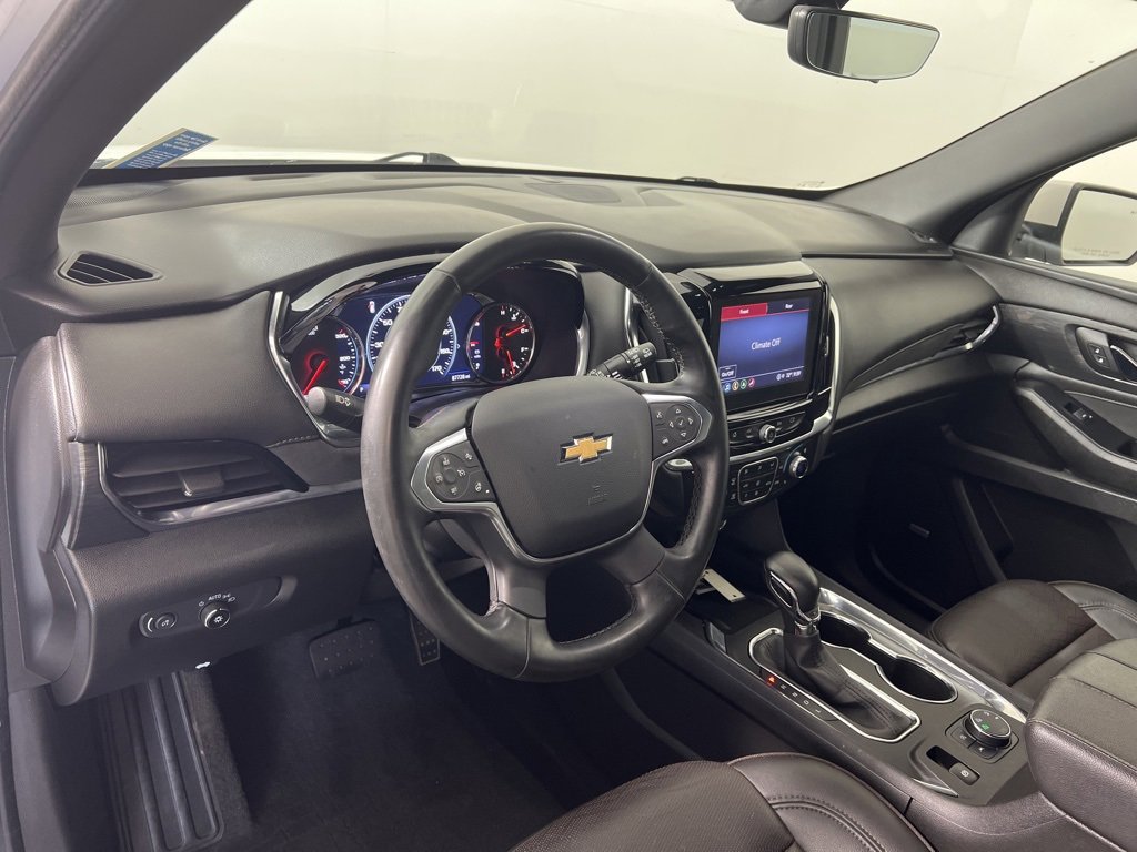 2023 Chevrolet Traverse High Country photo 3