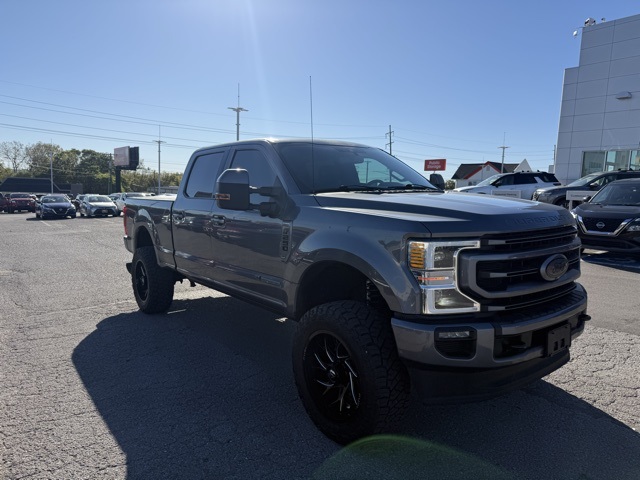 2021 Ford F-250 Super Duty Platinum's photo