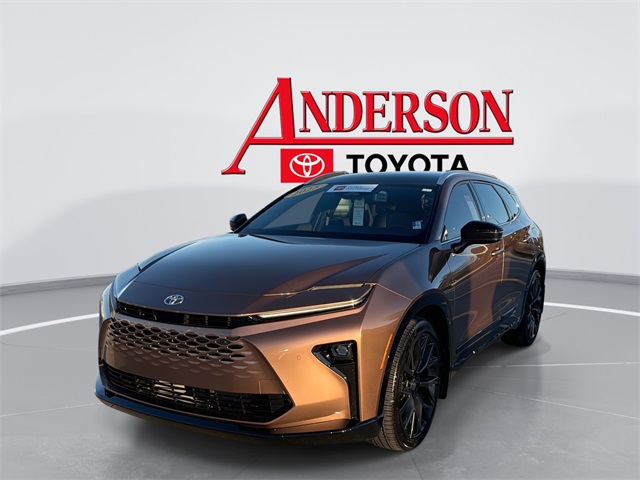 2025 Toyota Crown Signia Limited's photo