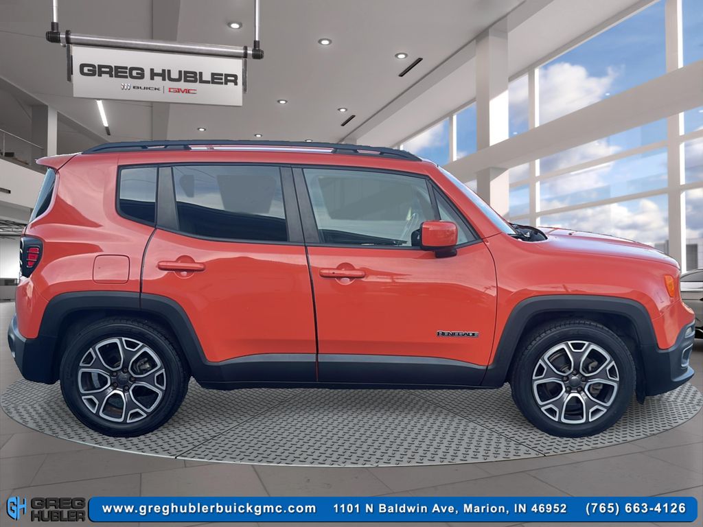2015 Jeep Renegade Latitude photo 3