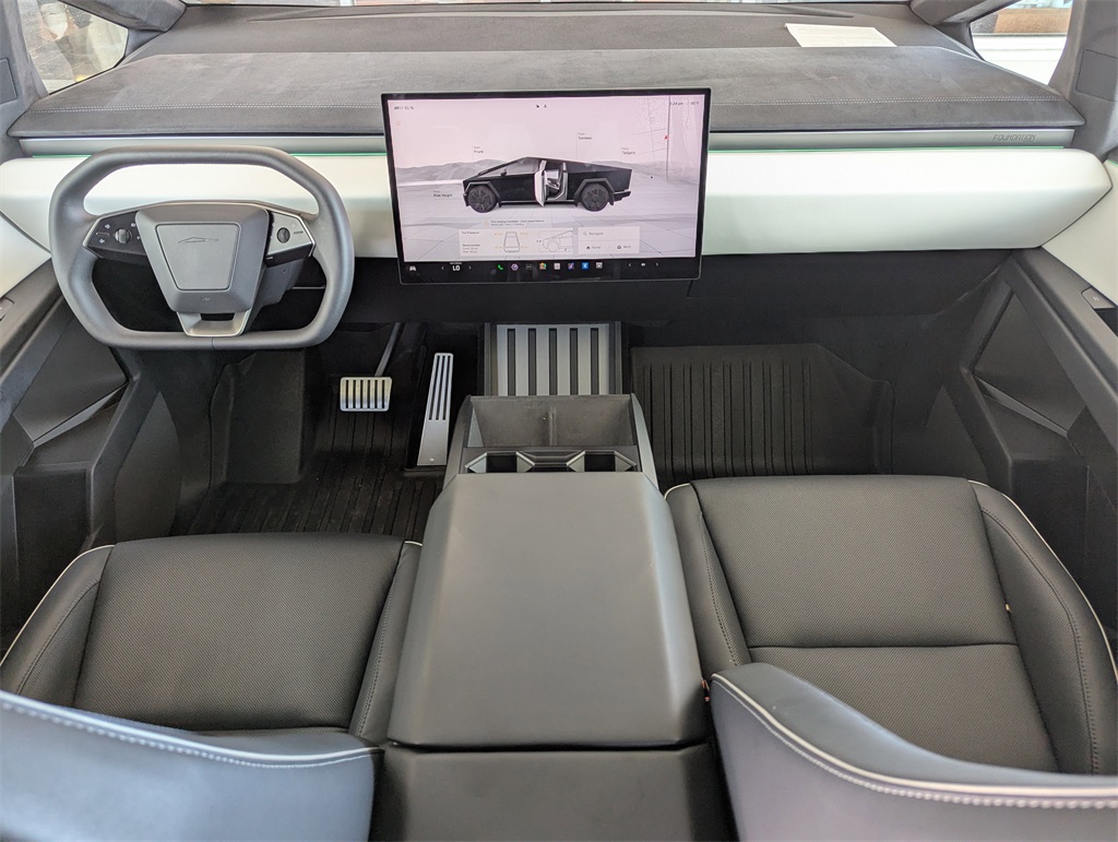 2024 Tesla Cybertruck Cyberbeast All-Wheel Drive photo 9