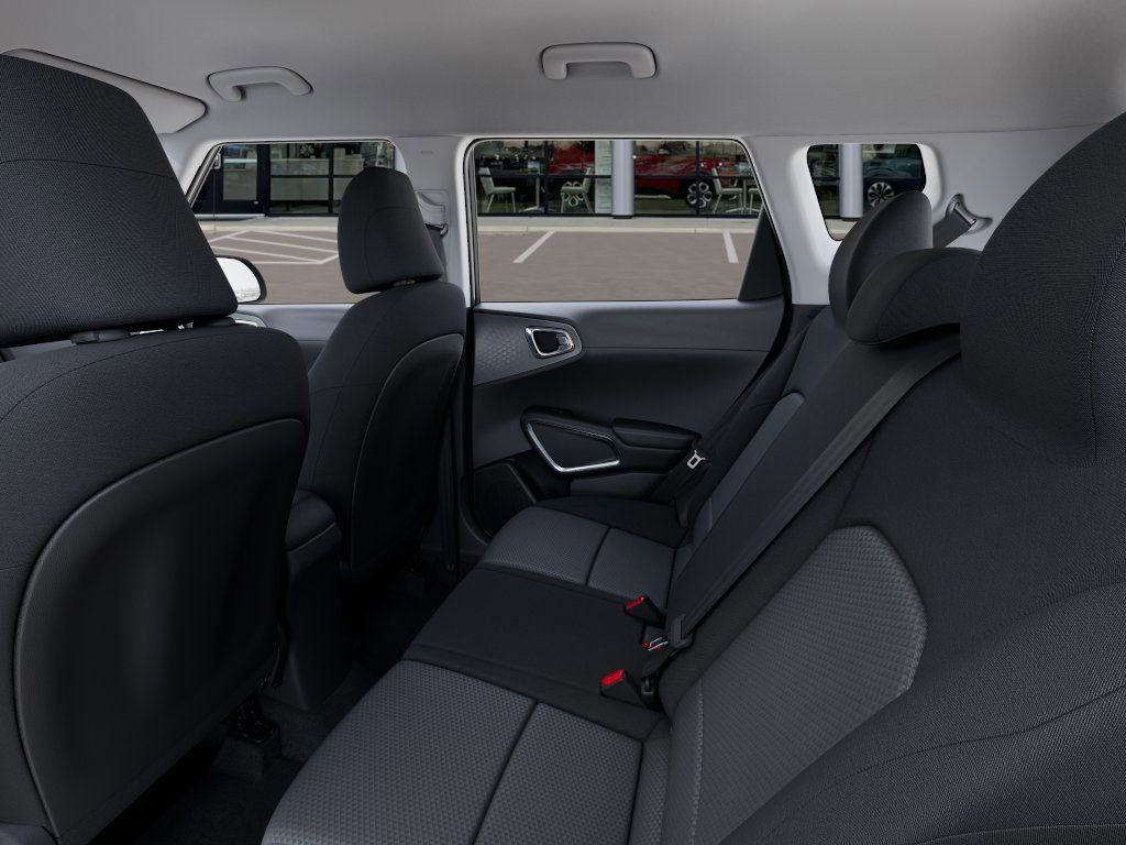 2025 Kia Soul LX photo 21