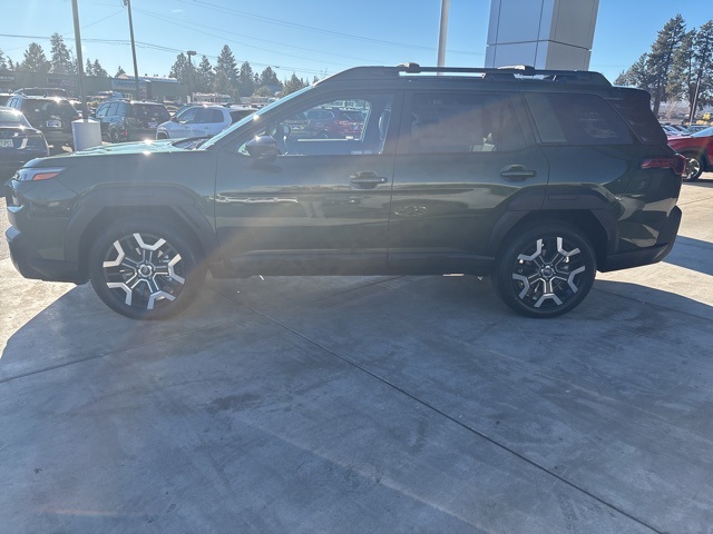 2026 Subaru Outback Touring XT photo 3