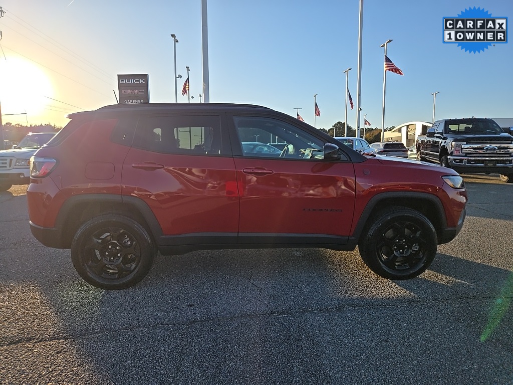 2023 Jeep Compass Trailhawk photo 4