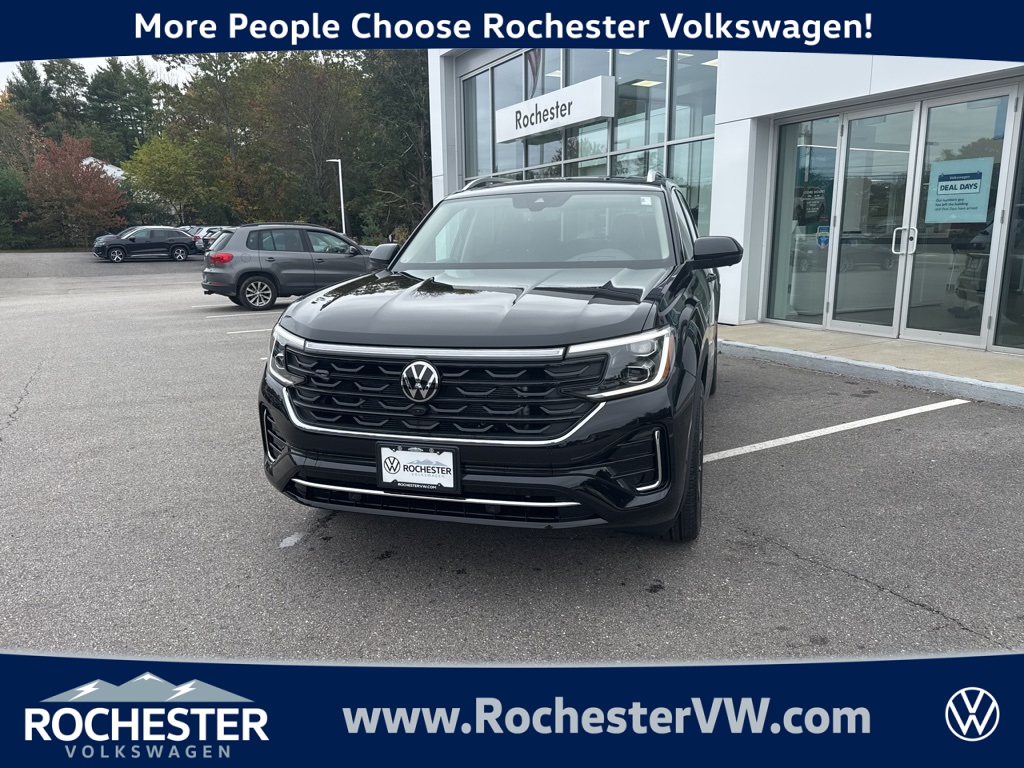 2026 Volkswagen Atlas SEL Premium R-Line's photo