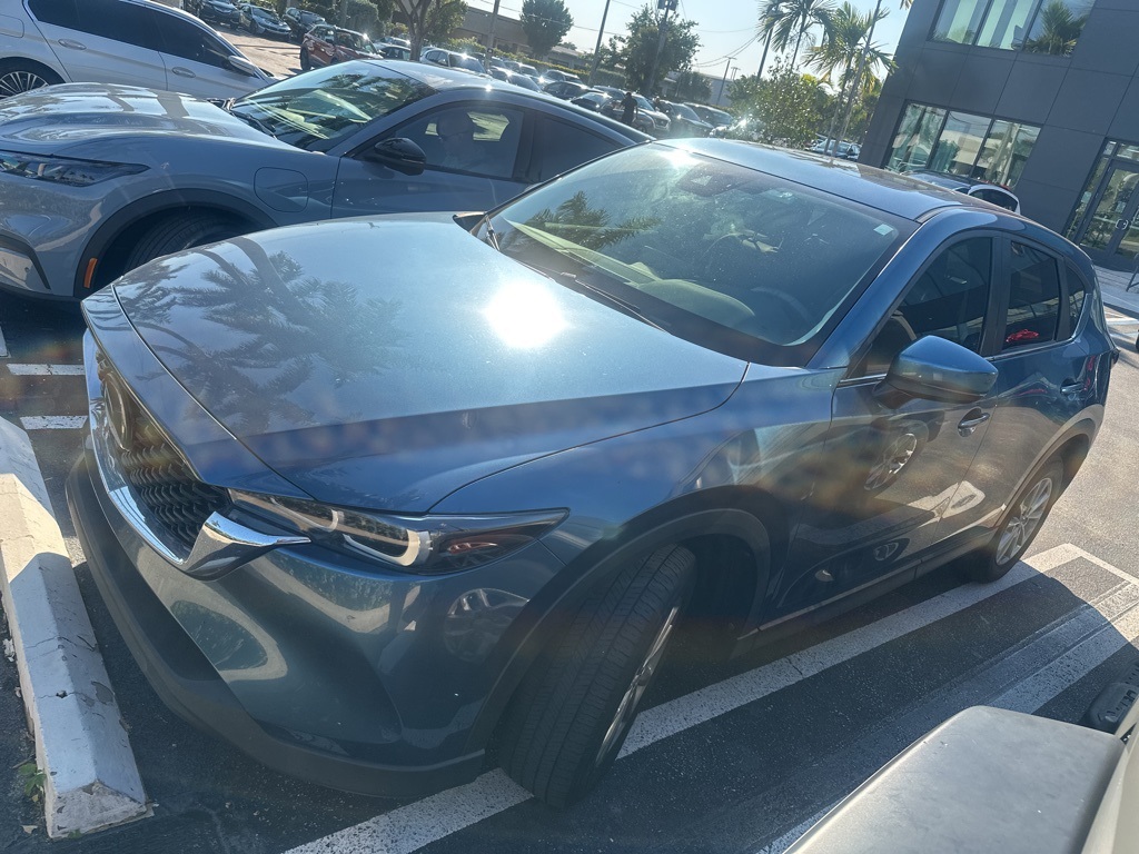 2023 Mazda CX-5 S Preferred package