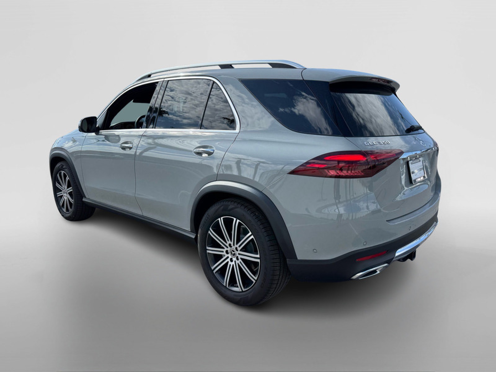 2024 Mercedes Benz GLE 350 photo 4