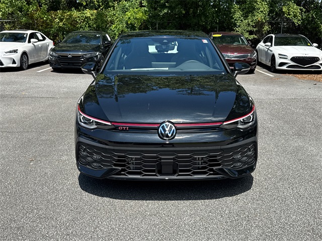 2025 Volkswagen Golf GTI SE photo 2