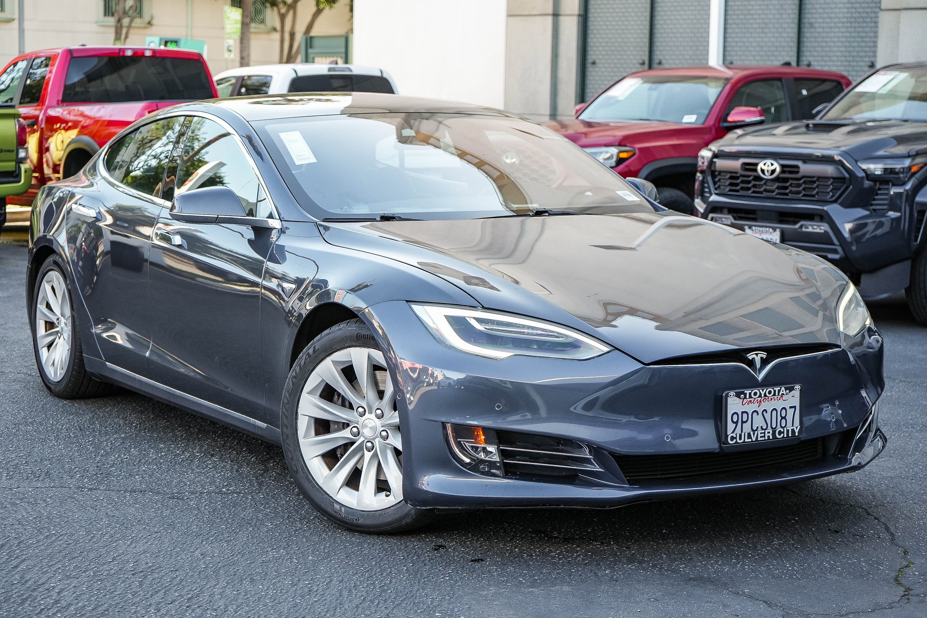 2018 Tesla Model S 75D's photo