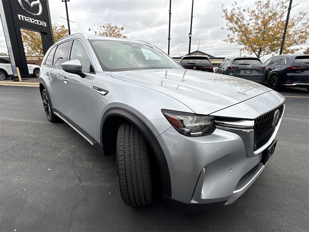 2024 Mazda CX-90 Plug-in Hybrid Premium Plus photo 4
