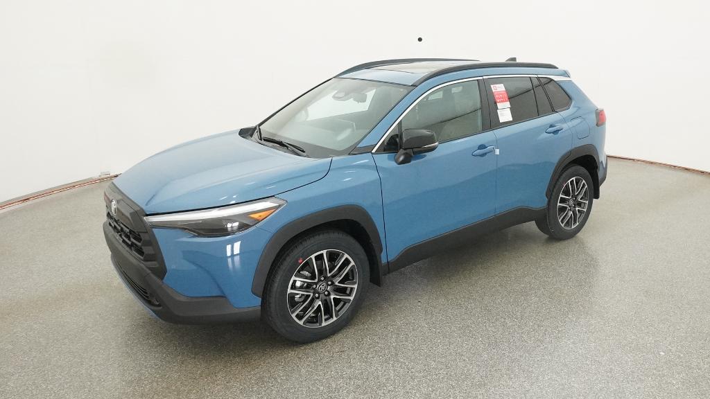 2026 Toyota Corolla Cross XLE's photo