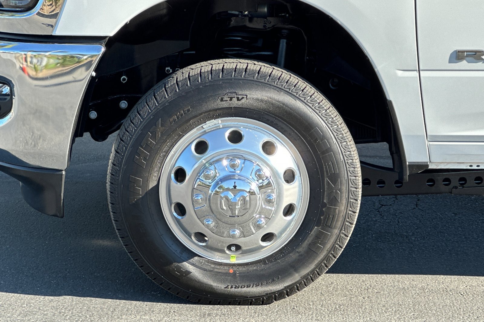 2026 Ram 3500 Big Horn photo 23
