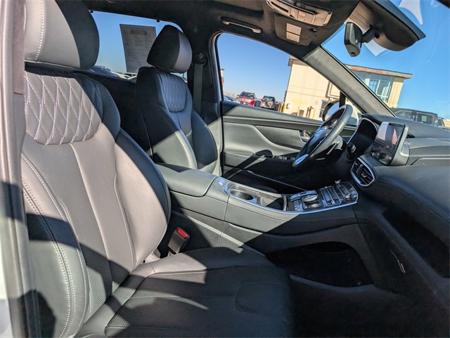 2022 Hyundai Santa Fe Calligraphy photo 9