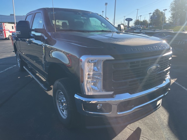 2026 Ford F-250 XL photo 3