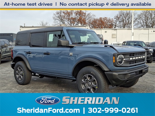 2025 Ford Bronco 4-Door Big Bend's photo