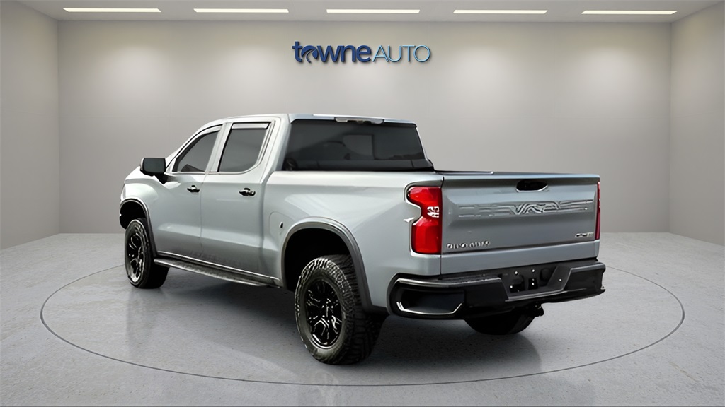2023 Chevrolet Silverado 1500 ZR2 photo 3