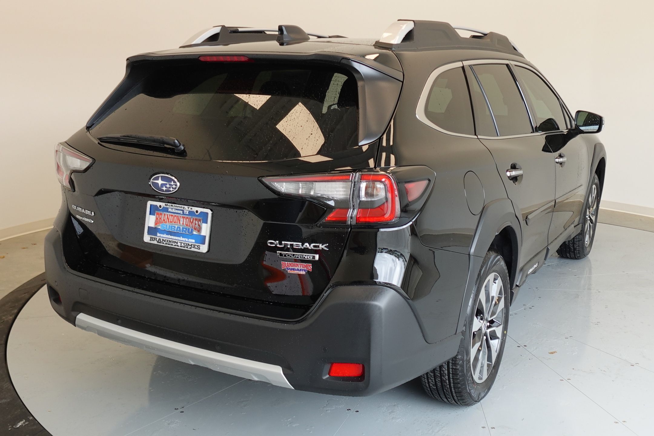 2025 Subaru Outback Touring photo 3
