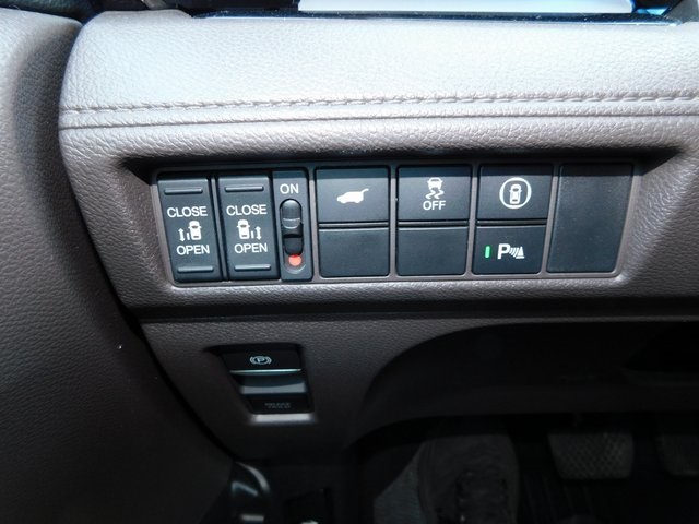 2023 Honda Odyssey Elite photo 36