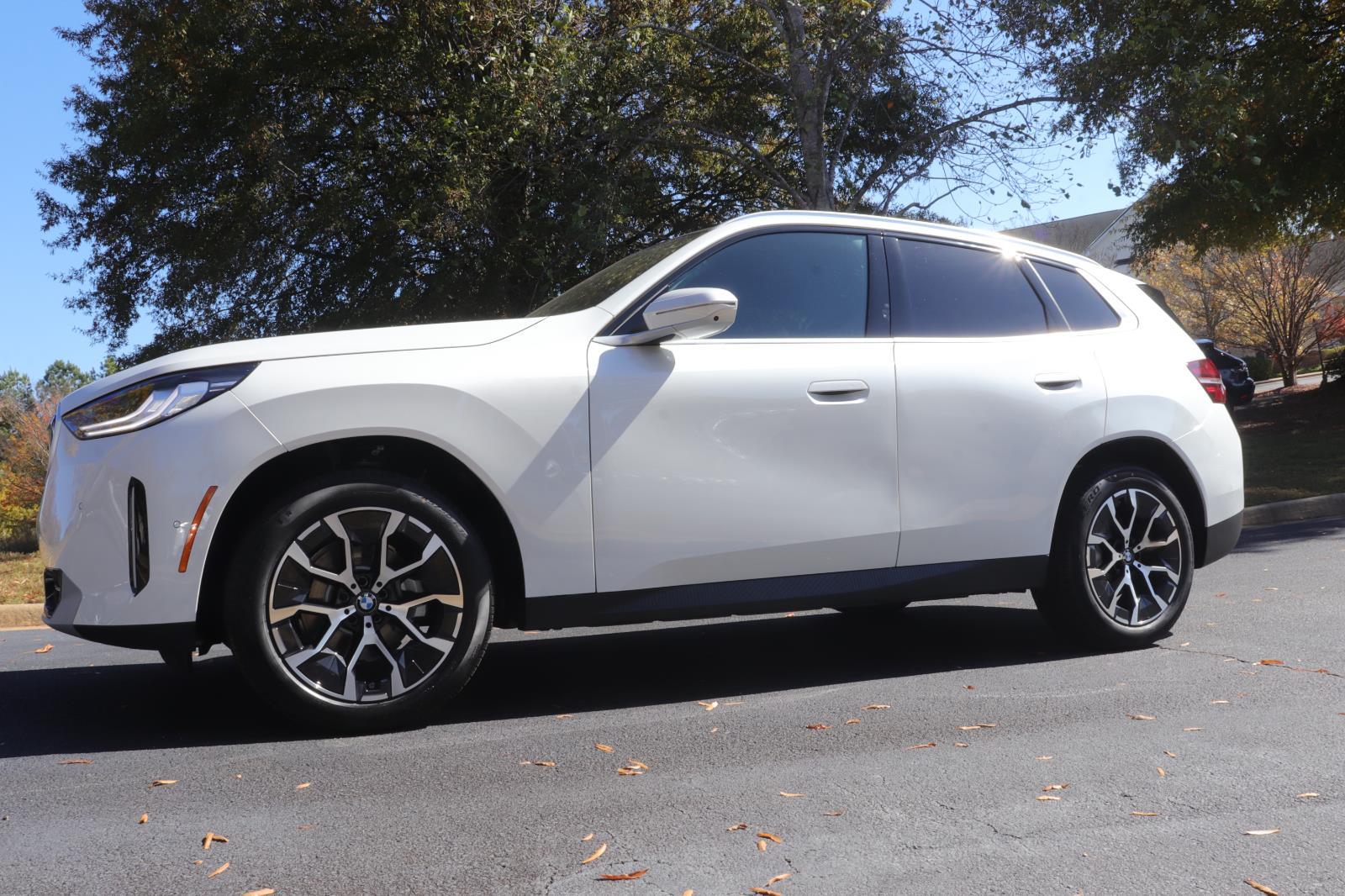 2026 BMW X3 30's photo