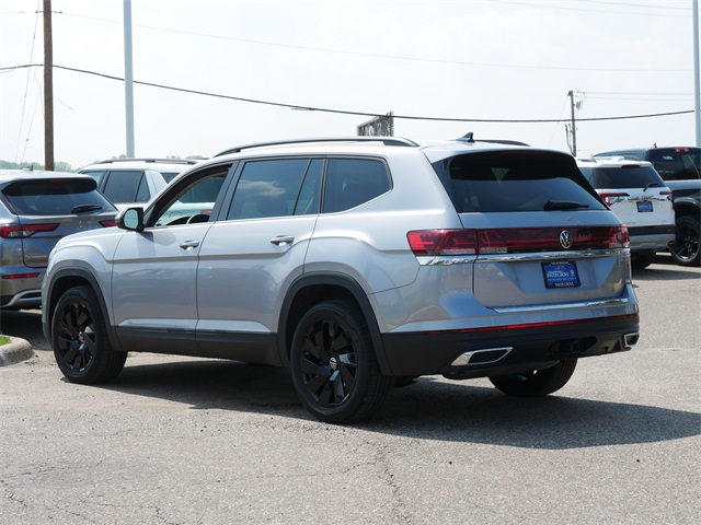 2025 Volkswagen Atlas SE Technology photo 4