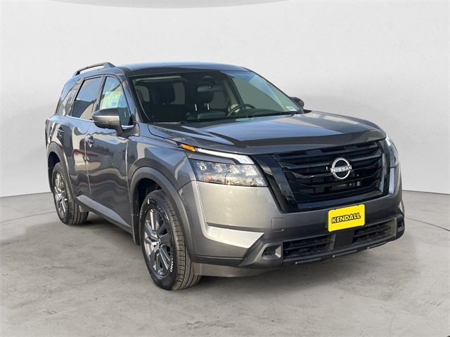 2025 Nissan Pathfinder SV photo 3