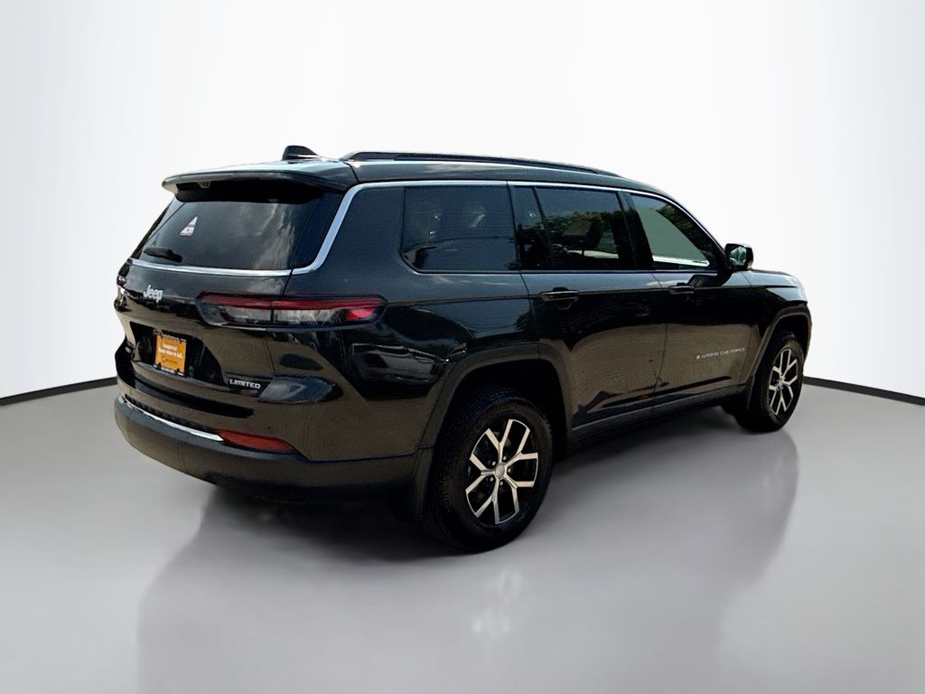 2024 Jeep Grand Cherokee Limited photo 4