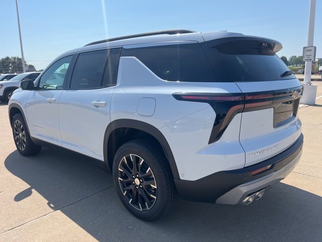 2026 Chevrolet Traverse photo 5