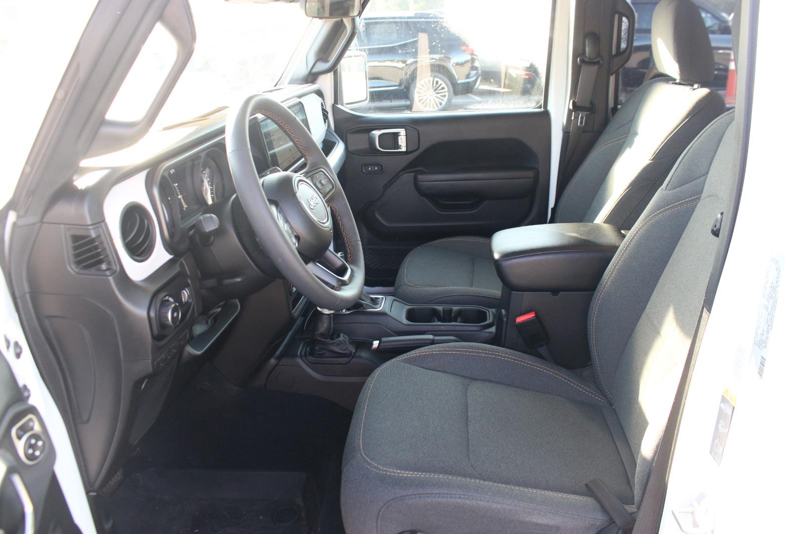 2024 Jeep Wrangler Sport S photo 11