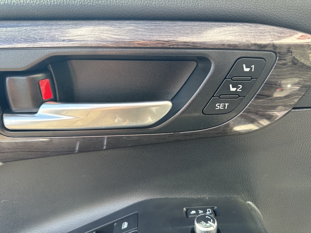 2023 Toyota Highlander Limited Platinum XLE XSE photo 5